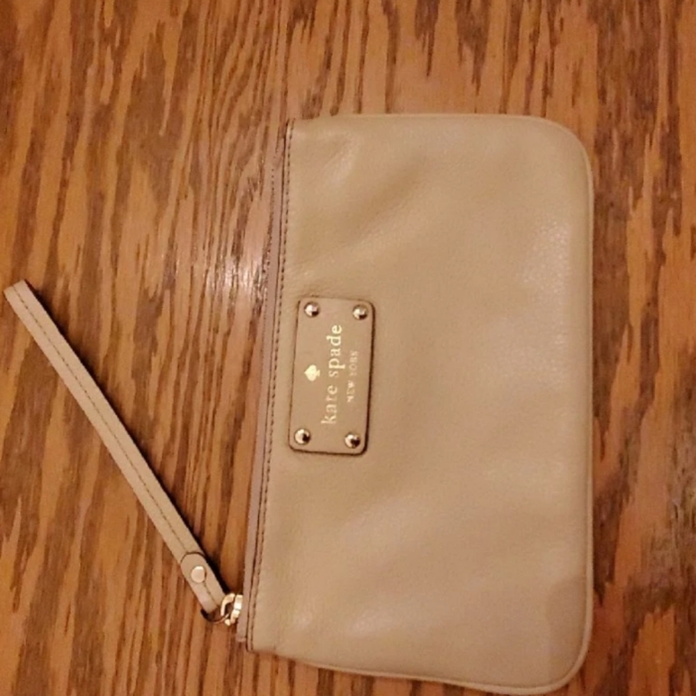 Kate spade wristlet